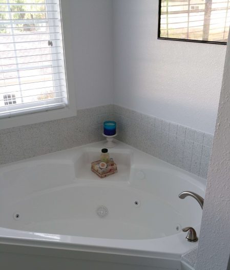 Jetted Tub Tile Surround Refinish